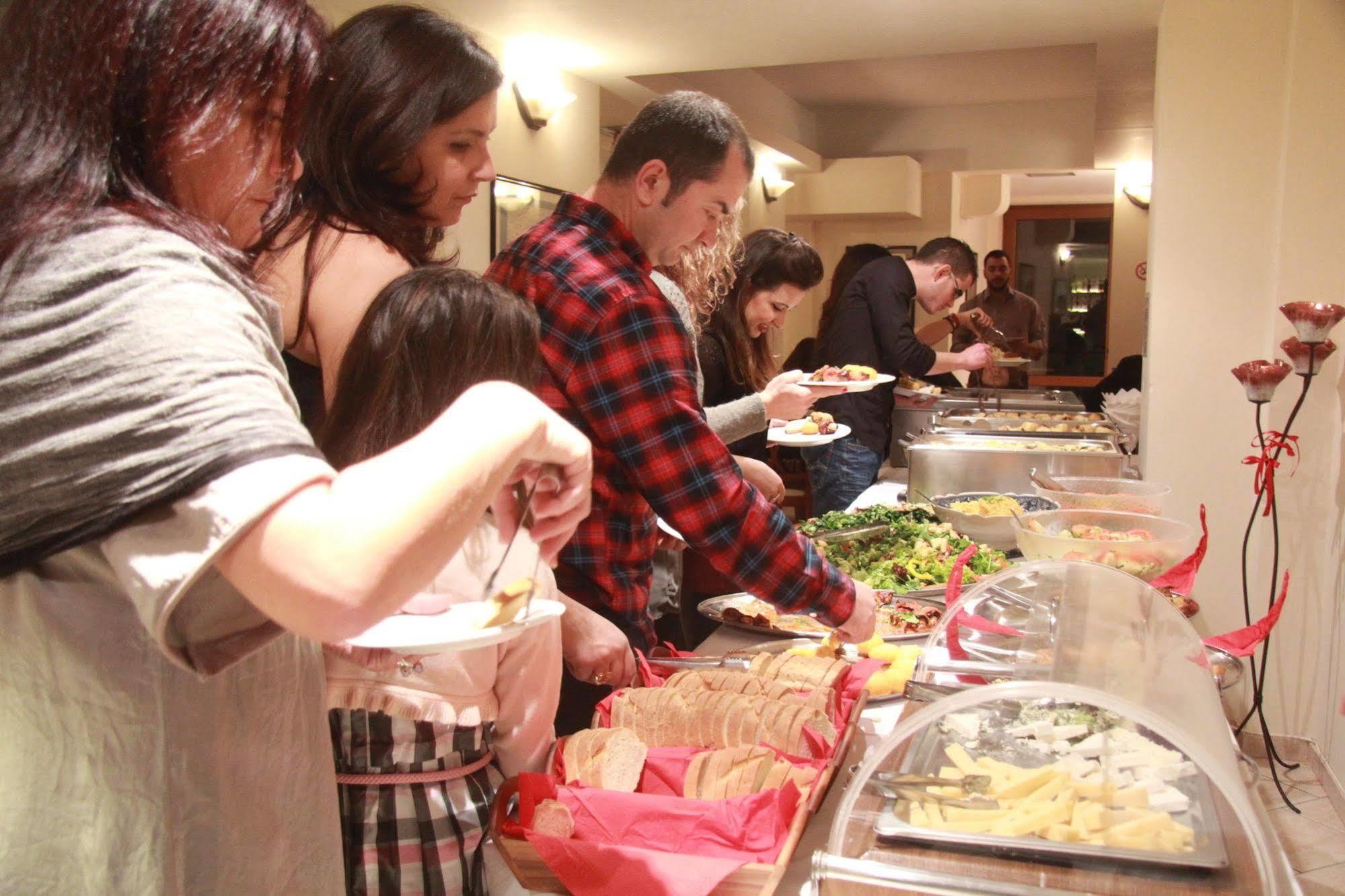 全景酒店 莫奈姆瓦夏 外观 照片